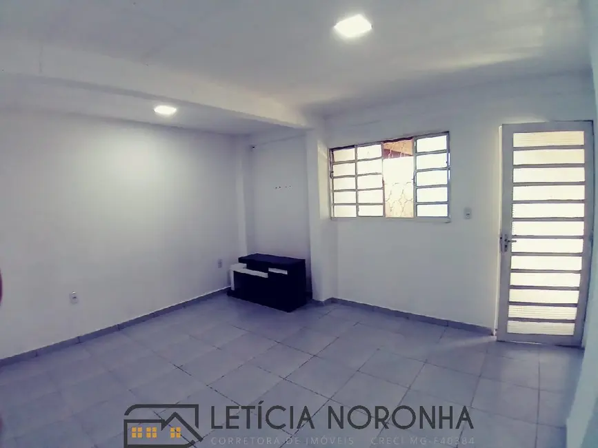 Foto 2 de Apartamento com 1 quarto para alugar, 20m2 em Sao Lourenco - MG