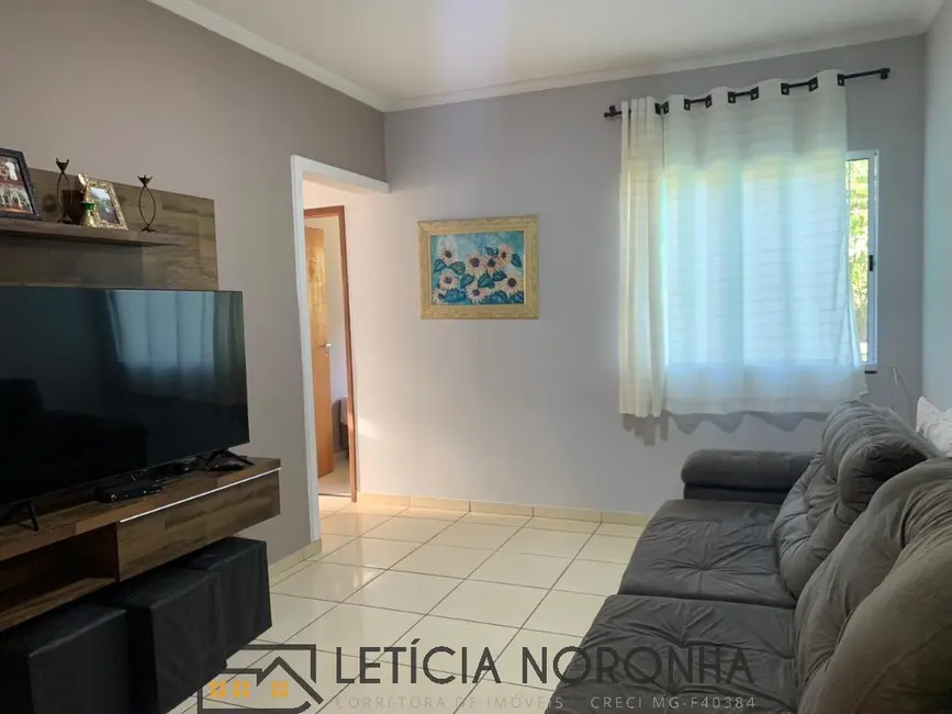 Foto 1 de Apartamento com 2 quartos à venda, 58m2 em Sao Lourenco - MG