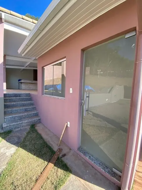 Casa com 3 quartos à venda, 1078m2 em Soledade De Minas - MG - imagem 3 Foto 3 de Casa com 3 quartos à venda, 1078m2 em Soledade De Minas - MG