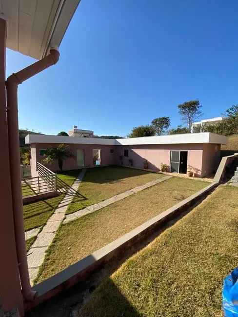 Casa com 3 quartos à venda, 1078m2 em Soledade De Minas - MG - imagem 5 Foto 5 de Casa com 3 quartos à venda, 1078m2 em Soledade De Minas - MG