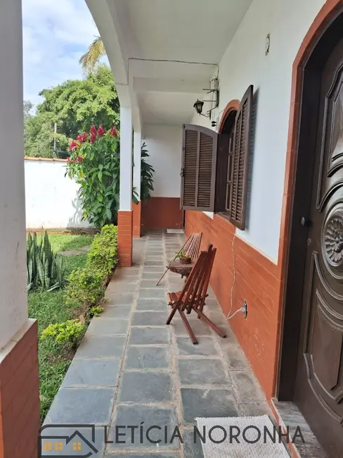 Casa com 5 quartos à venda, 215m2 em Sao Lourenco - MG - imagem 6 Foto 6 de Casa com 5 quartos à venda, 215m2 em Sao Lourenco - MG