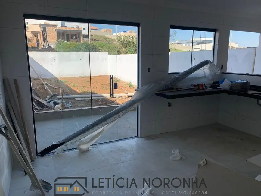 Foto 5 de Casa com 2 quartos à venda, 140m2 em Sao Lourenco - MG