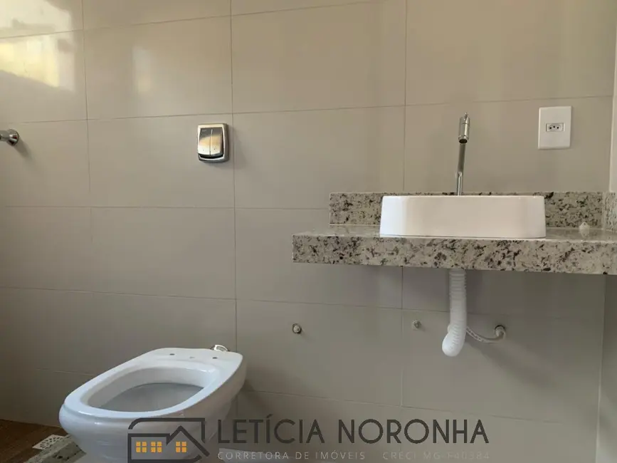 Foto 8 de Casa com 2 quartos à venda, 95m2 em Sao Lourenco - MG