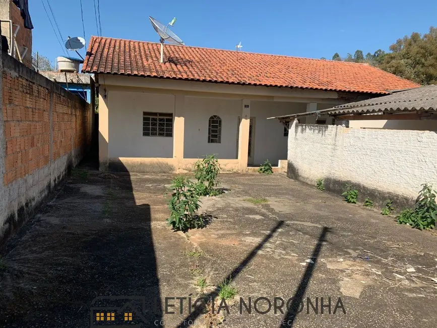 Casa com 5 quartos à venda, 173m2 em Sao Lourenco - MG - imagem 2 Foto 2 de Casa com 5 quartos à venda, 173m2 em Sao Lourenco - MG