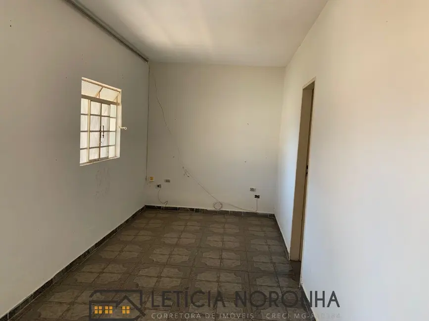 Casa com 5 quartos à venda, 173m2 em Sao Lourenco - MG - imagem 8 Foto 8 de Casa com 5 quartos à venda, 173m2 em Sao Lourenco - MG