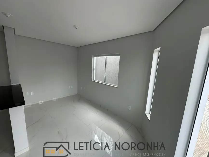 Foto 2 de Casa com 2 quartos para alugar, 86m2 em Sao Lourenco - MG