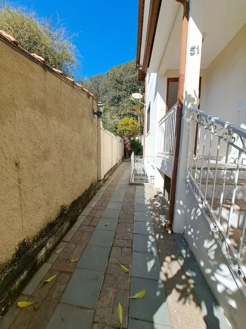 Foto 1 de Casa com 2 quartos para alugar, 87m2 em Sao Lourenco - MG