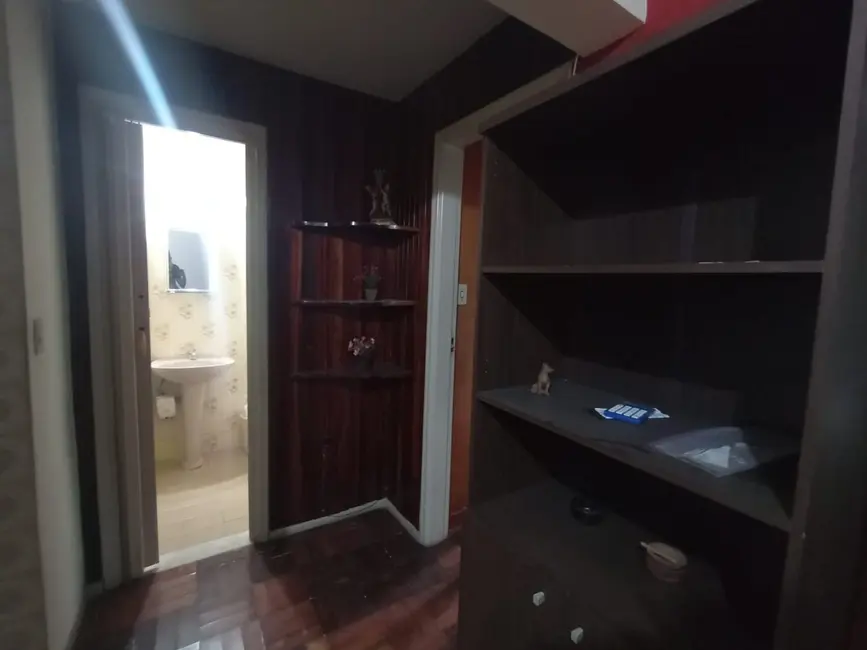 Apartamento com 2 quartos para alugar, 65m2 em Centro, Sao Lourenco - MG - imagem 7 Foto 7 de Apartamento com 2 quartos para alugar, 65m2 em Centro, Sao Lourenco - MG