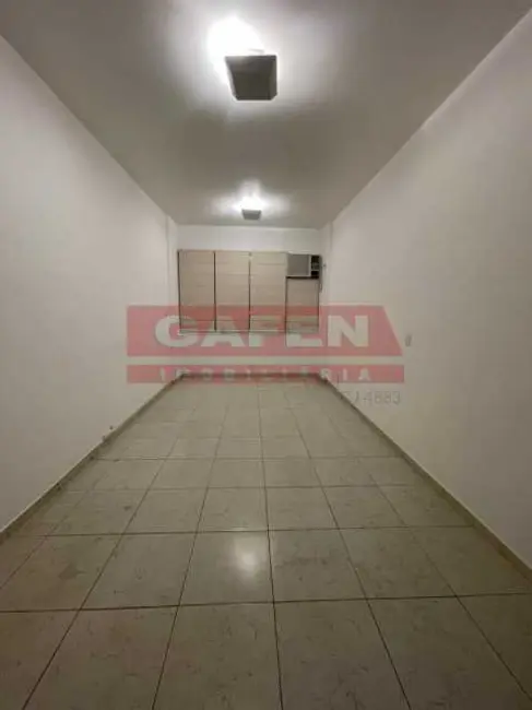 Sala Comercial à venda, 30m2 em Rio De Janeiro - RJ - imagem 1 Foto 1 de Sala Comercial à venda, 30m2 em Rio De Janeiro - RJ