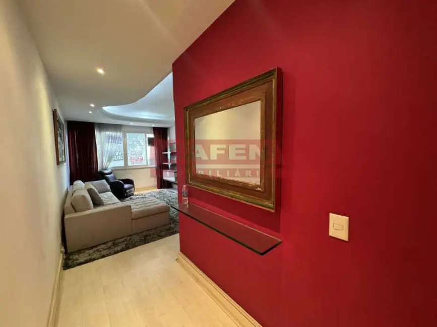 Apartamento com 3 quartos à venda, 117m2 em Rio De Janeiro - RJ - imagem 2 Foto 2 de Apartamento com 3 quartos à venda, 117m2 em Rio De Janeiro - RJ