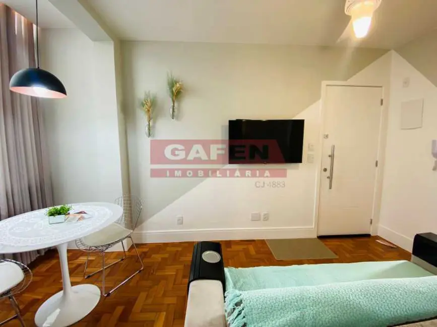 Apartamento com 1 quarto à venda, 40m2 em Rio De Janeiro - RJ - imagem 2 Foto 2 de Apartamento com 1 quarto à venda, 40m2 em Rio De Janeiro - RJ