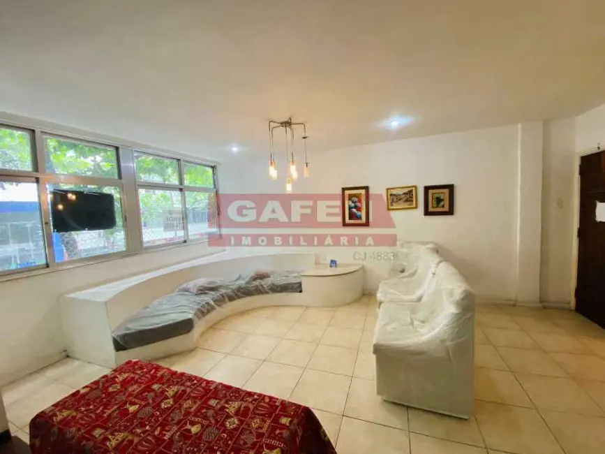 Foto 1 de Apartamento com 3 quartos à venda, 200m2 em Rio De Janeiro - RJ