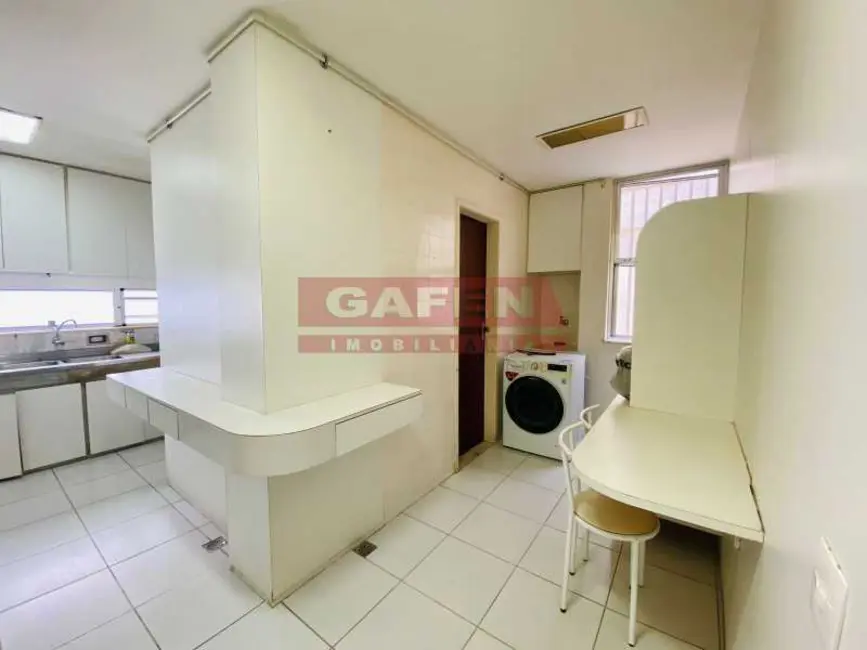 Foto 9 de Apartamento com 3 quartos à venda, 200m2 em Rio De Janeiro - RJ
