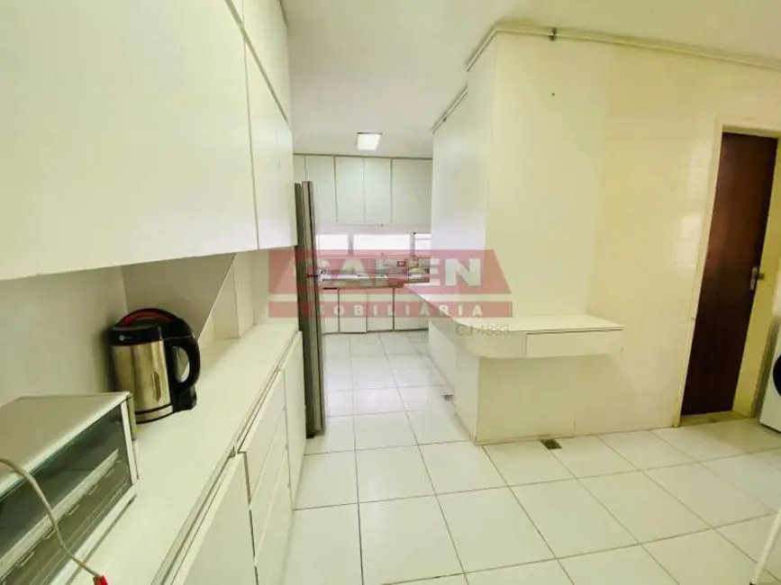 Foto 8 de Apartamento com 3 quartos à venda, 200m2 em Rio De Janeiro - RJ