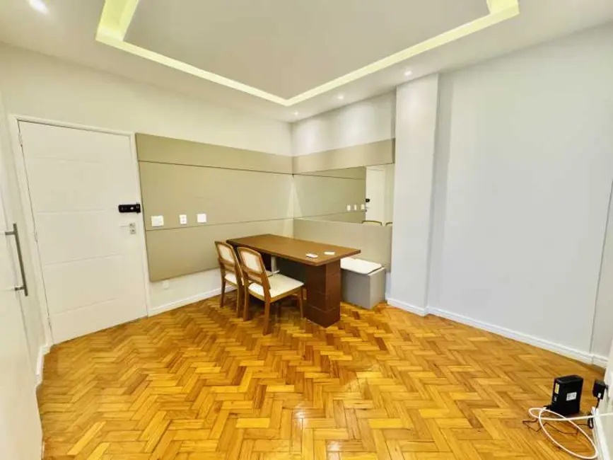 Foto 2 de Apartamento com 1 quarto à venda, 48m2 em Rio De Janeiro - RJ
