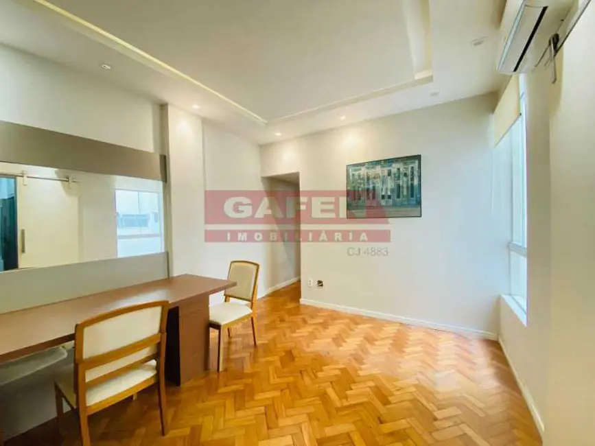 Foto 2 de Apartamento com 1 quarto à venda, 48m2 em Rio De Janeiro - RJ