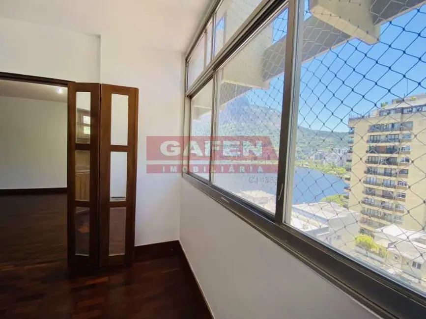 Foto 8 de Apartamento com 4 quartos à venda, 160m2 em Rio De Janeiro - RJ