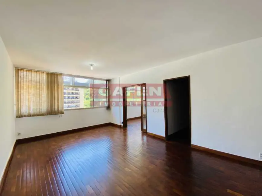 Foto 3 de Apartamento com 4 quartos à venda, 160m2 em Rio De Janeiro - RJ