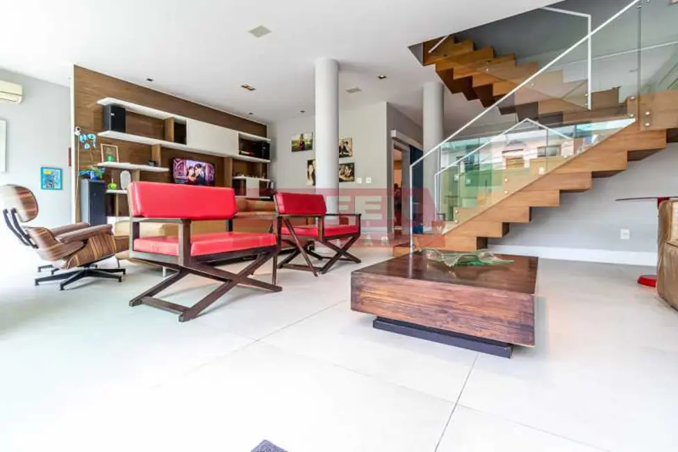 Foto 1 de Apartamento com 4 quartos à venda, 595m2 em Rio De Janeiro - RJ