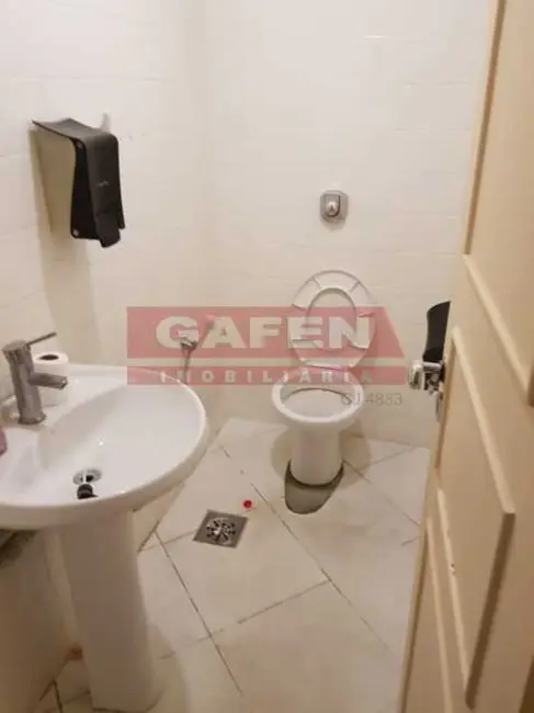 Sala Comercial à venda, 32m2 em Rio De Janeiro - RJ - imagem 7 Foto 7 de Sala Comercial à venda, 32m2 em Rio De Janeiro - RJ