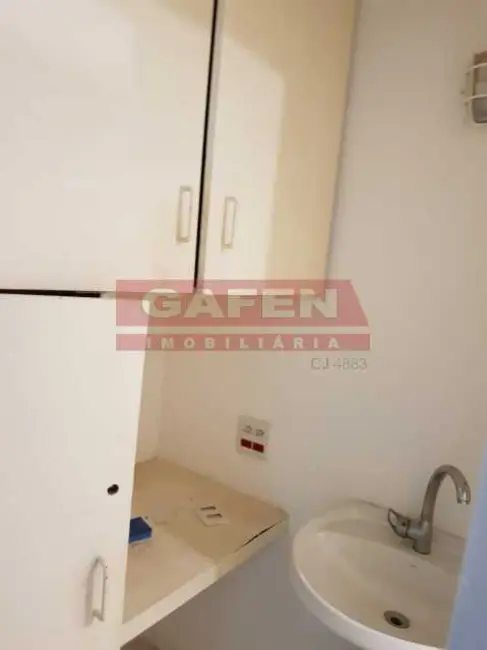 Sala Comercial à venda, 32m2 em Rio De Janeiro - RJ - imagem 3 Foto 3 de Sala Comercial à venda, 32m2 em Rio De Janeiro - RJ