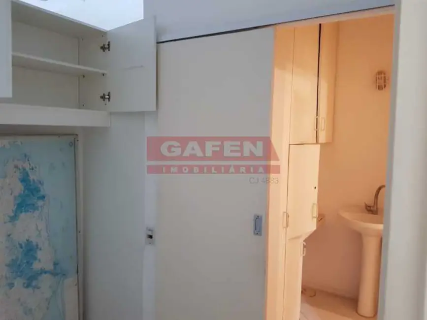 Sala Comercial à venda, 32m2 em Rio De Janeiro - RJ - imagem 4 Foto 4 de Sala Comercial à venda, 32m2 em Rio De Janeiro - RJ