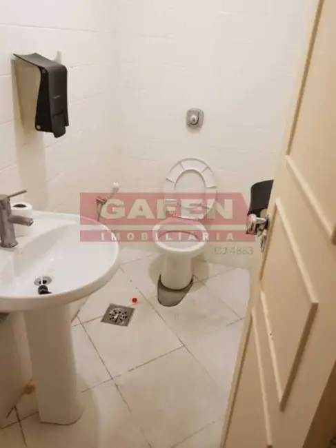 Sala Comercial à venda, 32m2 em Rio De Janeiro - RJ - imagem 6 Foto 6 de Sala Comercial à venda, 32m2 em Rio De Janeiro - RJ