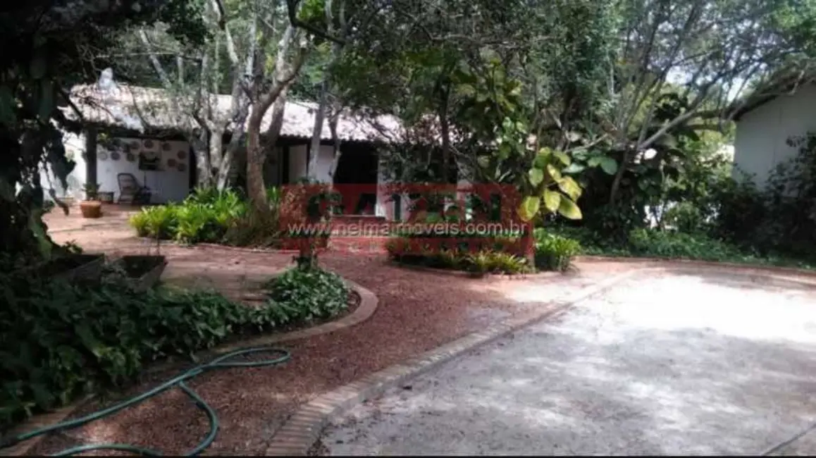 Foto 4 de Terreno / Lote à venda, 440m2 em Armacao Dos Buzios - RJ