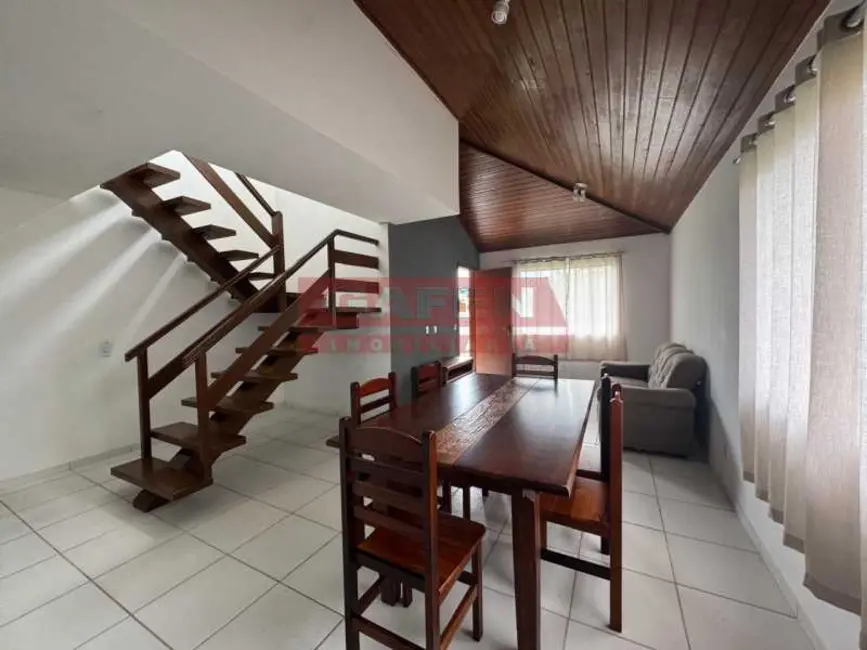 Foto 6 de Casa com 3 quartos para alugar, 132m2 em Armacao Dos Buzios - RJ
