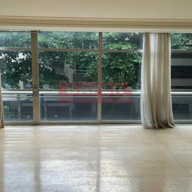 Foto 4 de Apartamento com 4 quartos à venda, 300m2 em Rio De Janeiro - RJ