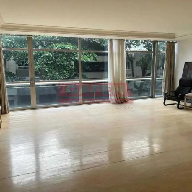 Foto 3 de Apartamento com 4 quartos à venda, 300m2 em Rio De Janeiro - RJ