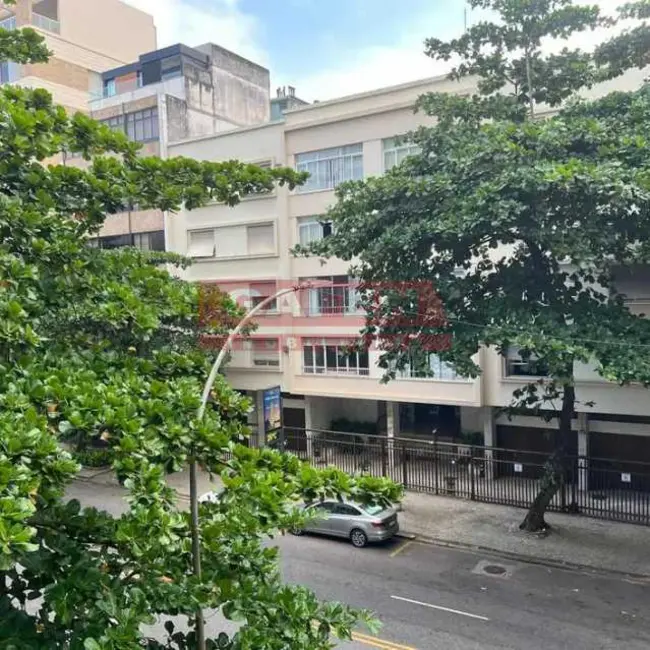 Foto 2 de Apartamento com 4 quartos à venda, 300m2 em Rio De Janeiro - RJ
