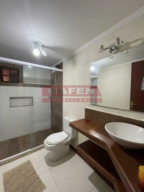 Foto 4 de Casa com 2 quartos para alugar, 140m2 em  - RJ