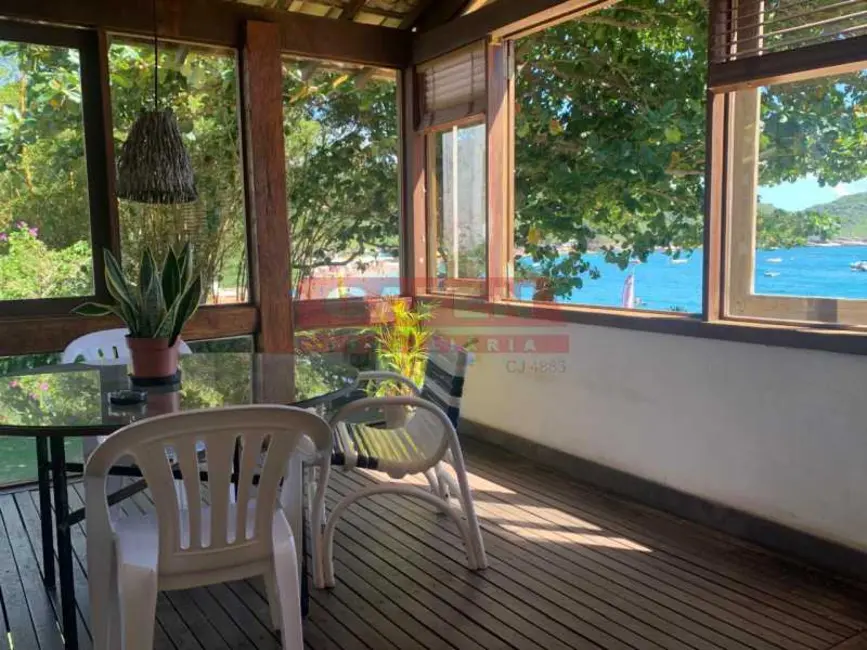 Foto 4 de Casa com 6 quartos à venda, 375m2 em Armacao Dos Buzios - RJ