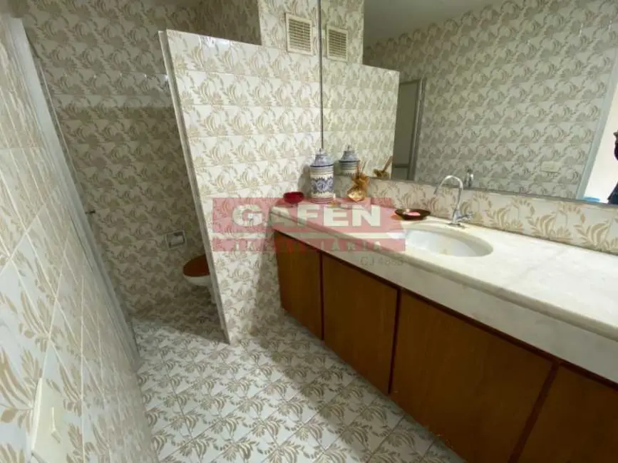 Foto 9 de Apartamento com 3 quartos à venda, 390m2 em Rio De Janeiro - RJ