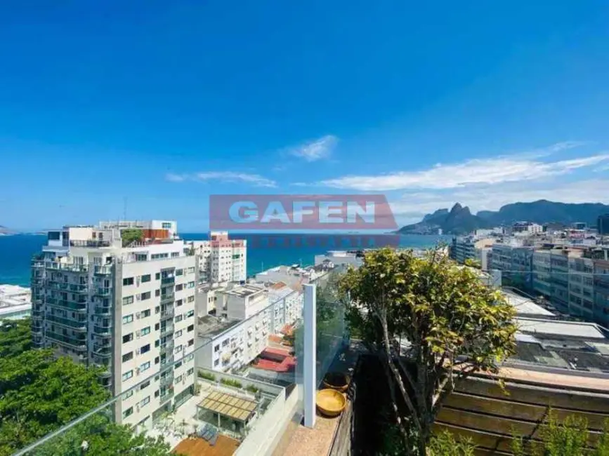 Foto 1 de Cobertura com 3 quartos à venda, 230m2 em Rio De Janeiro - RJ