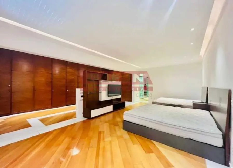 Foto 8 de Apartamento com 5 quartos à venda, 600m2 em Rio De Janeiro - RJ