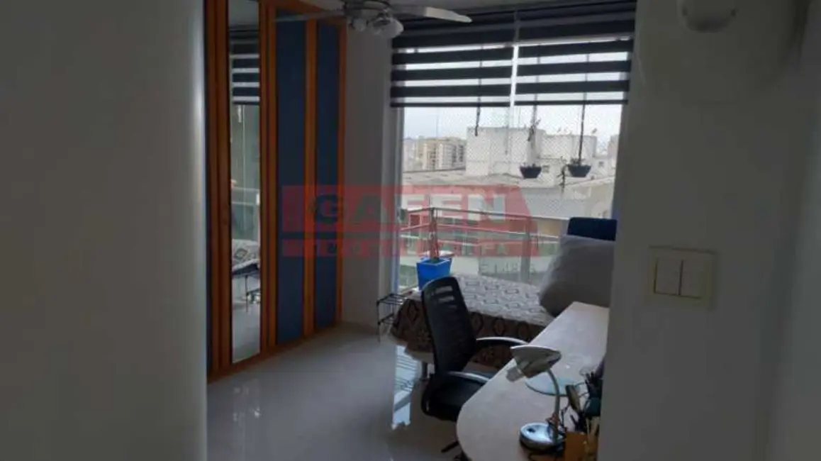 Foto 7 de Apartamento com 4 quartos à venda, 150m2 em Rio De Janeiro - RJ