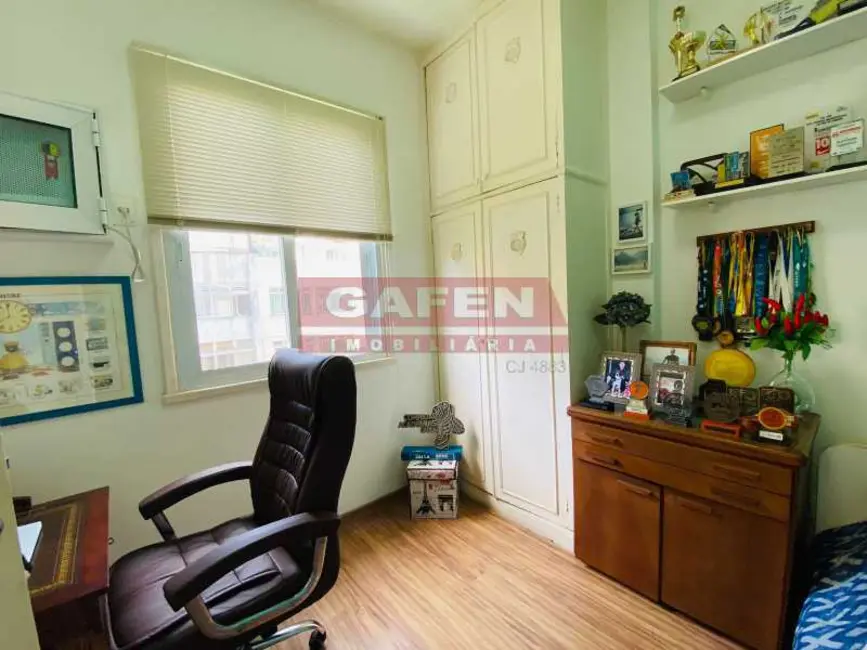 Foto 8 de Apartamento com 2 quartos à venda, 72m2 em Rio De Janeiro - RJ