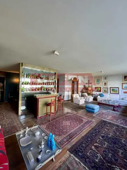 Foto 4 de Apartamento com 4 quartos à venda, 265m2 em Rio De Janeiro - RJ