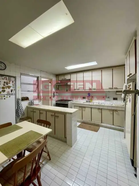 Foto 9 de Apartamento com 4 quartos à venda, 265m2 em Rio De Janeiro - RJ