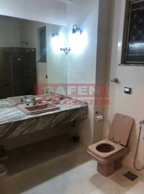 Foto 7 de Apartamento com 3 quartos à venda, 230m2 em Rio De Janeiro - RJ