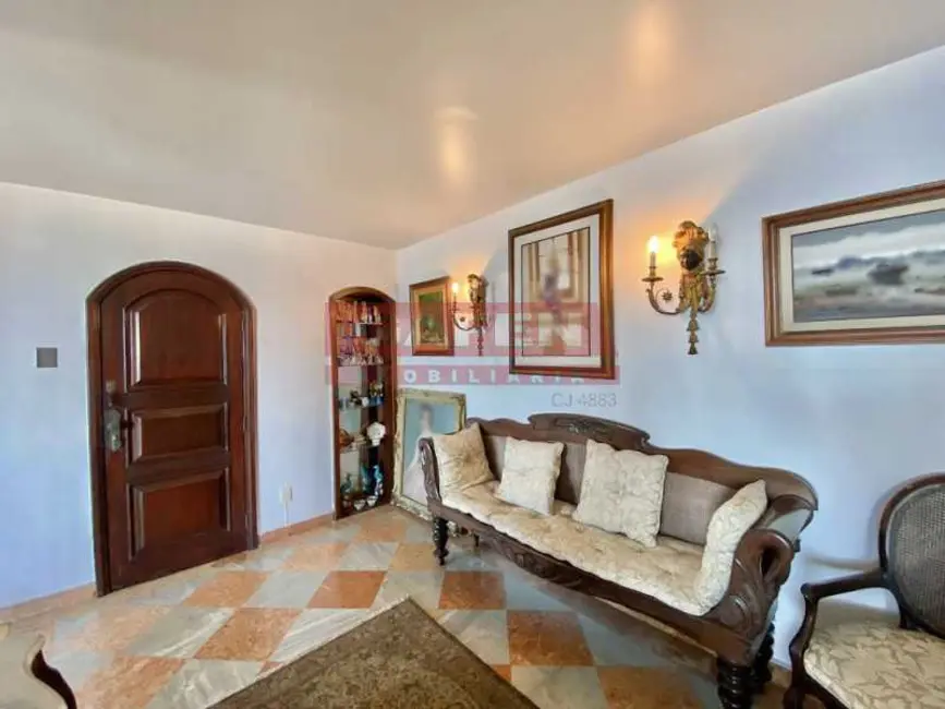 Apartamento com 4 quartos à venda, 265m2 em Rio De Janeiro - RJ - imagem 2 Foto 2 de Apartamento com 4 quartos à venda, 265m2 em Rio De Janeiro - RJ