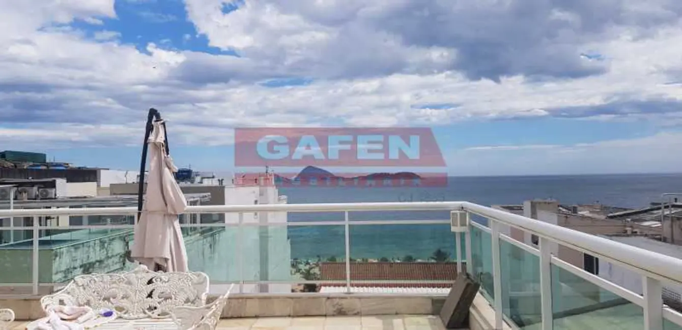 Foto 1 de Cobertura com 5 quartos à venda, 695m2 em Rio De Janeiro - RJ