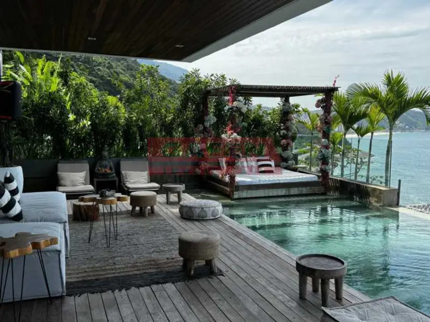 Foto 2 de Casa de Condomínio com 5 quartos à venda, 800m2 em Rio De Janeiro - RJ