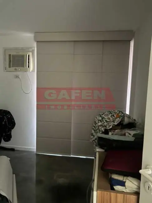 Foto 5 de Apartamento com 2 quartos para alugar, 80m2 em Rio De Janeiro - RJ