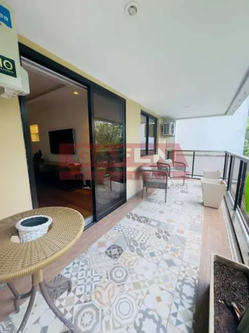 Foto 4 de Apartamento com 2 quartos à venda, 86m2 em Rio De Janeiro - RJ