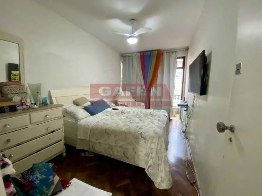Foto 8 de Apartamento com 4 quartos à venda, 167m2 em Rio De Janeiro - RJ
