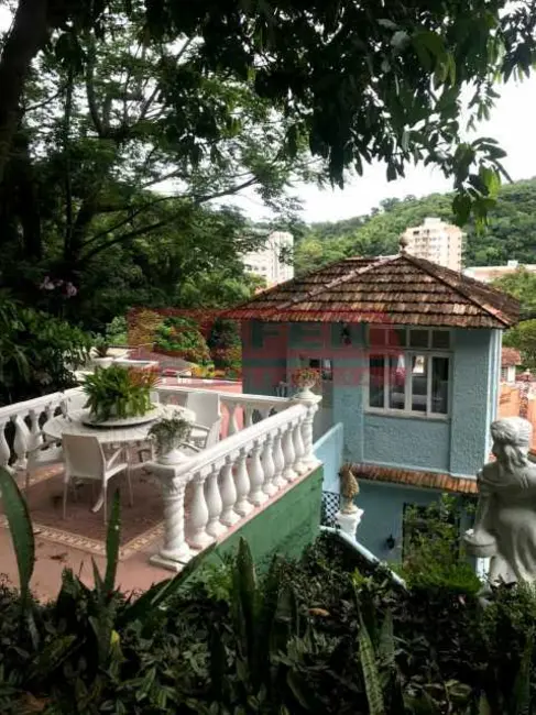 Foto 2 de Casa com 7 quartos à venda, 585m2 em Rio De Janeiro - RJ