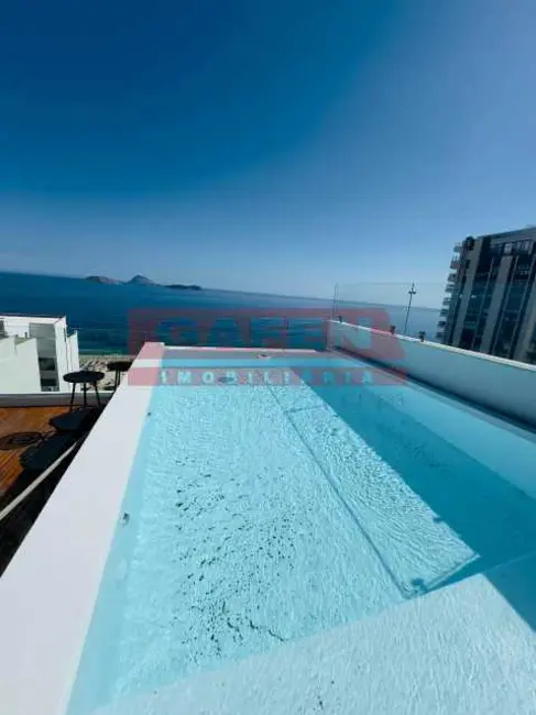 Foto 1 de Cobertura com 3 quartos à venda, 340m2 em Rio De Janeiro - RJ